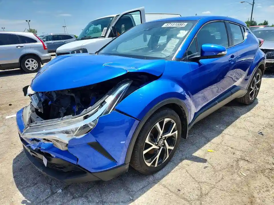 NMTKHMBX2JR055503 2018 TOYOTA C-HR-0