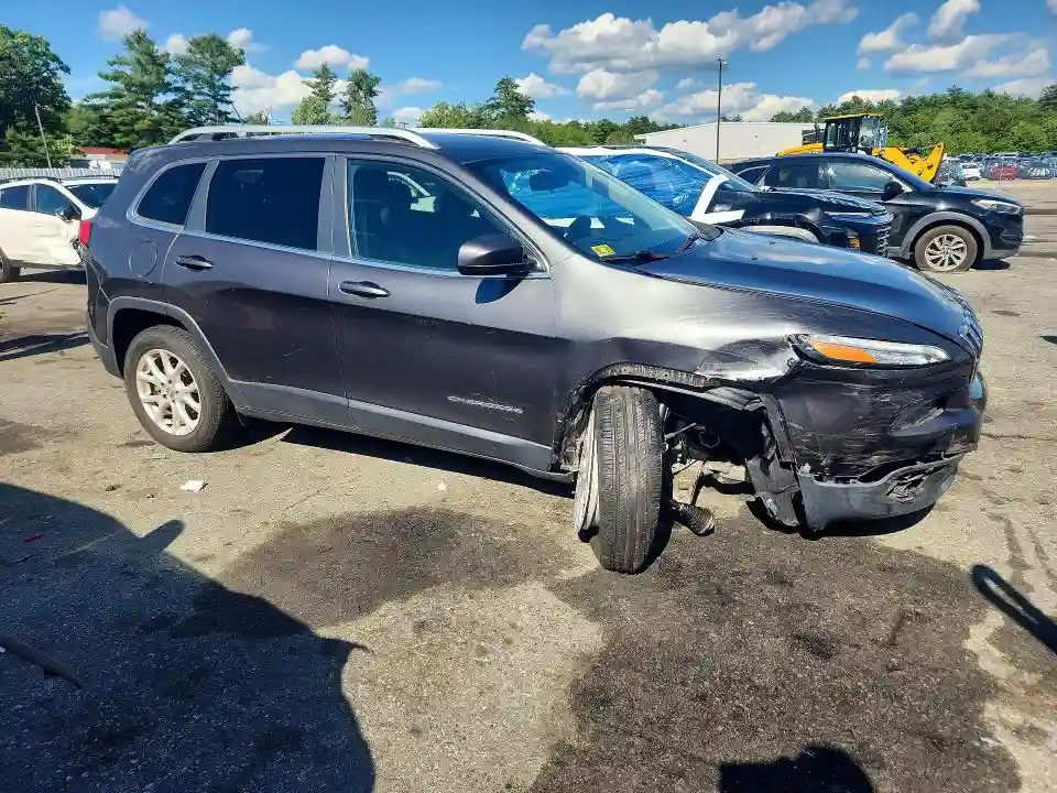 1C4PJLCB0FW790982 2015 JEEP CHEROKEE-3