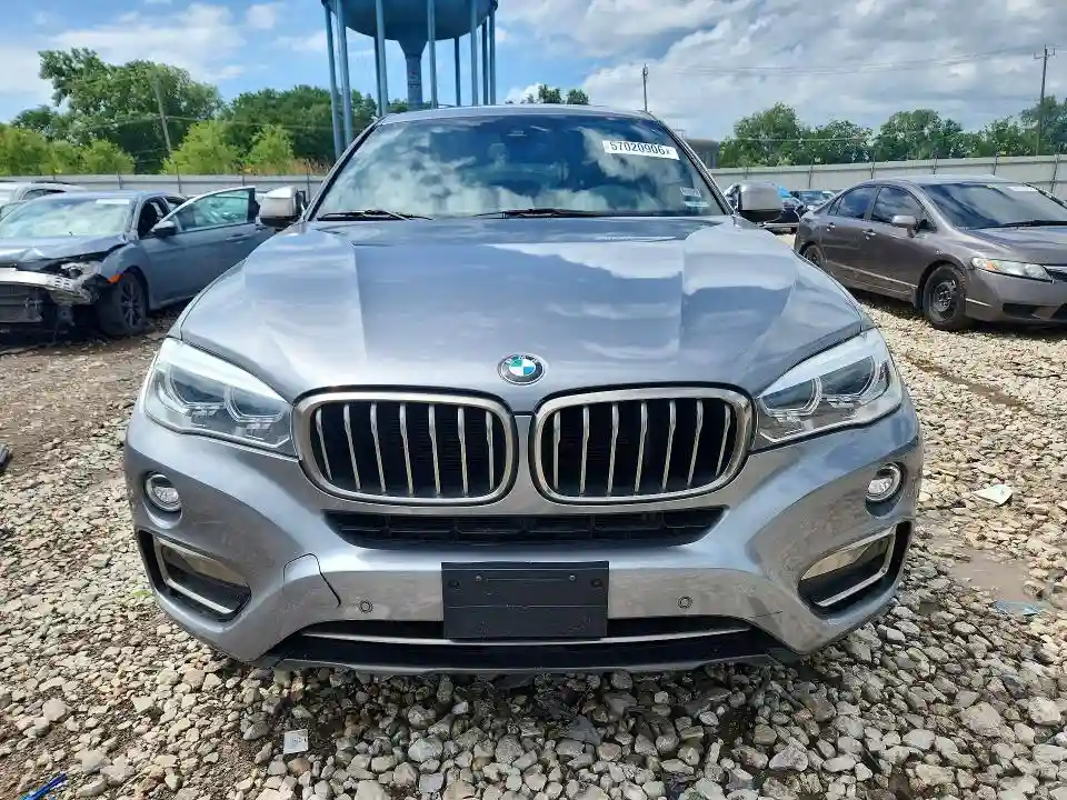 5UXKU2C50J0Z61553 2018 BMW X6-4