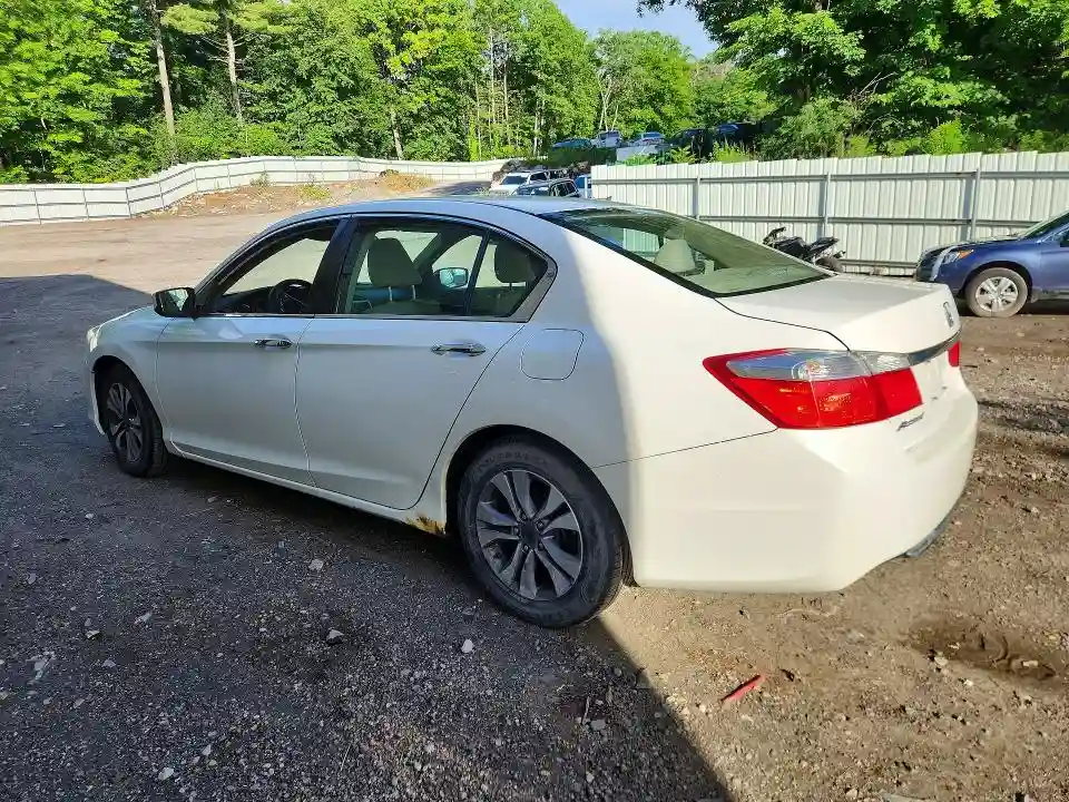 1HGCR2F31FA220705 2015 HONDA ACCORD-1