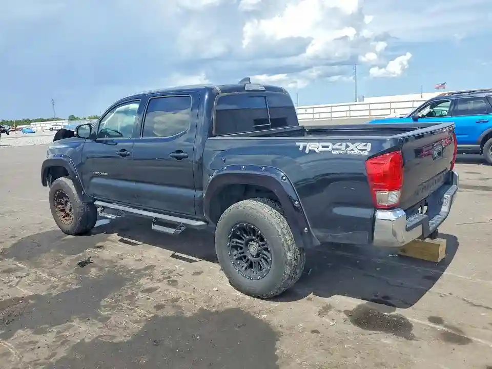 5TFCZ5AN7HX076943 2017 TOYOTA TACOMA-1