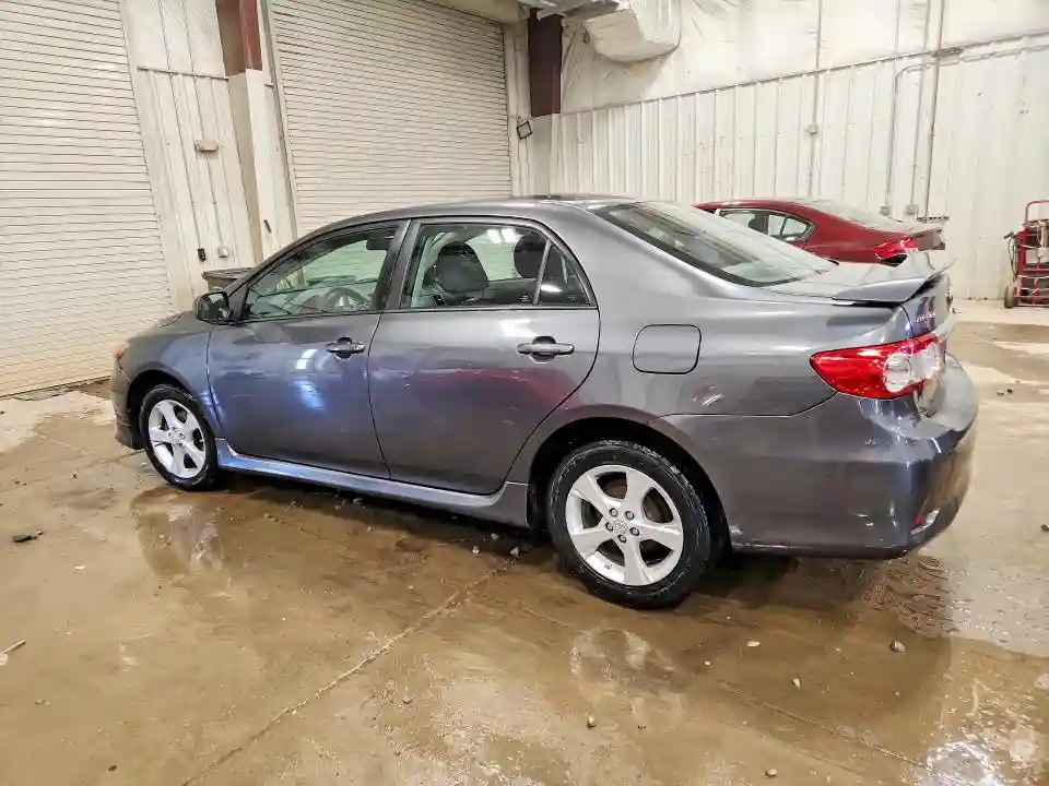 2T1BU4EE6BC645706 2011 TOYOTA COROLLA-1