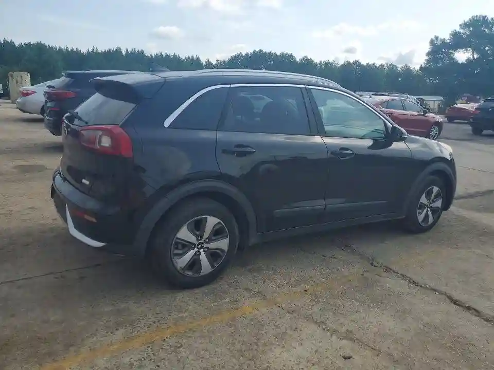 KNDCC3LC4H5065900 2017 KIA NIRO LXS S-2