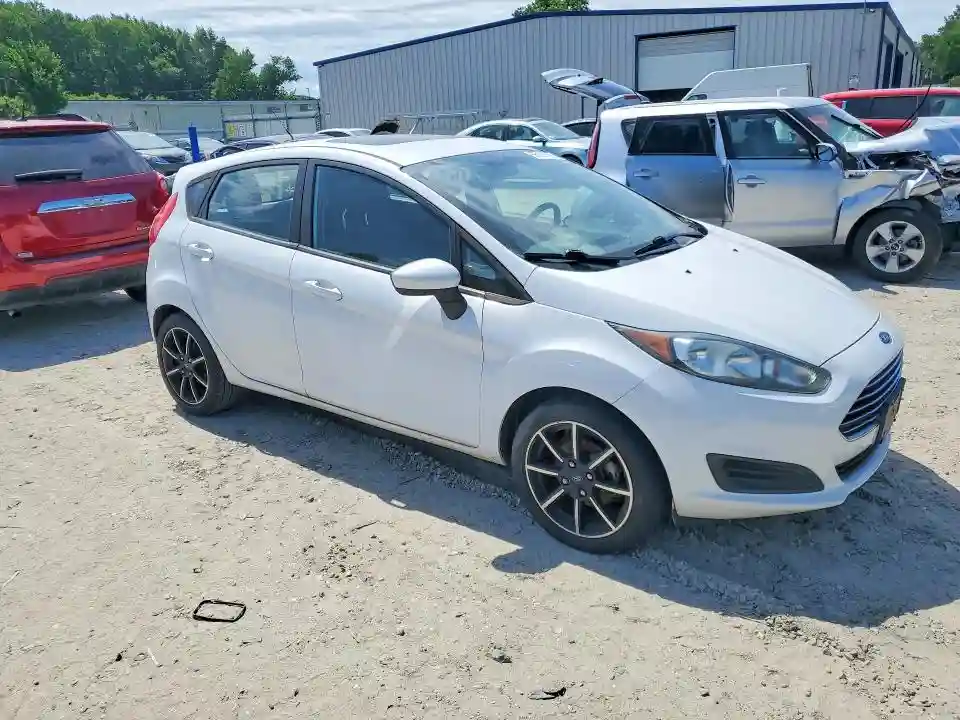3FADP4EJ2KM128526 2019 FORD FIESTA-3