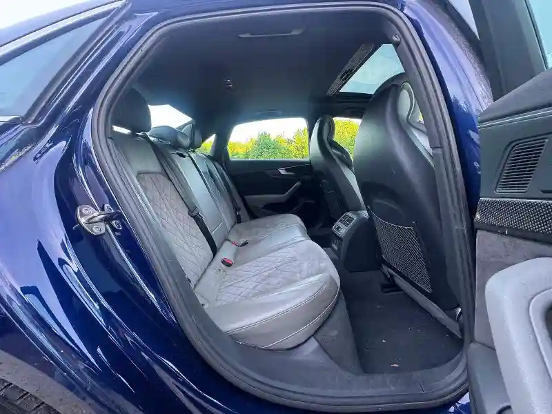 WAUB4AF40JA003891 2018 AUDI S4/RS4-5