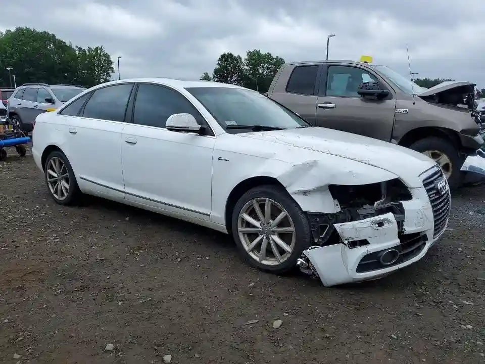 WAUKGAFB6BN045109 2011 AUDI A6-3