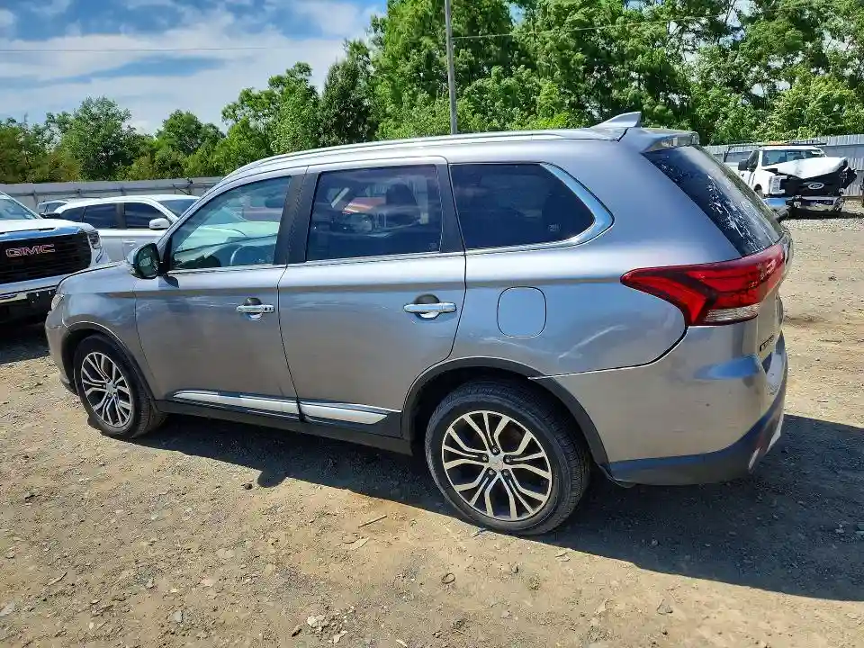 JA4AZ3A35HZ012179 2017 MITSUBISHI OUTLANDER-1