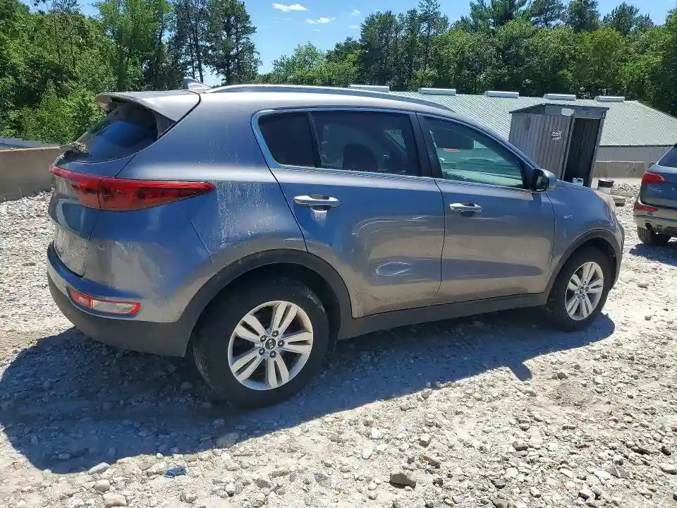 KNDPMCAC1J7395537 2018 KIA SPORTAGE-2