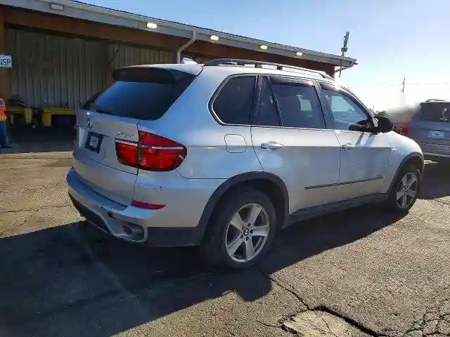5UXZW0C53CL668924 2012 BMW X5-2
