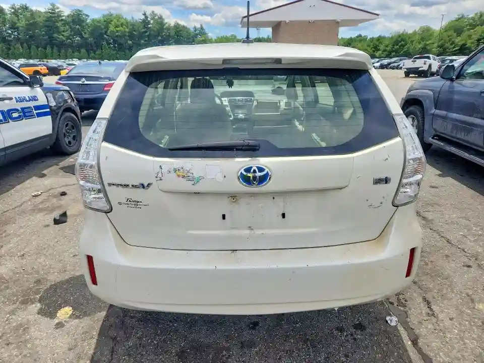 JTDZN3EU2C3176556 2012 TOYOTA PRIUS V TH-5