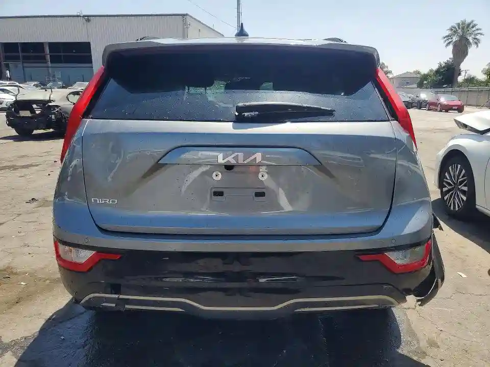 KNDCR3L19R5111056 2024 KIA NIRO WIND-5