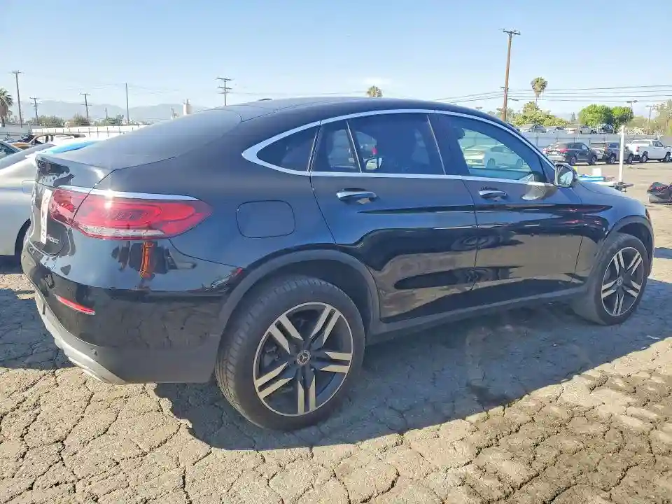 W1N0J8EB2MF911237 2021 MERCEDES-BENZ GLC-CLASS-2
