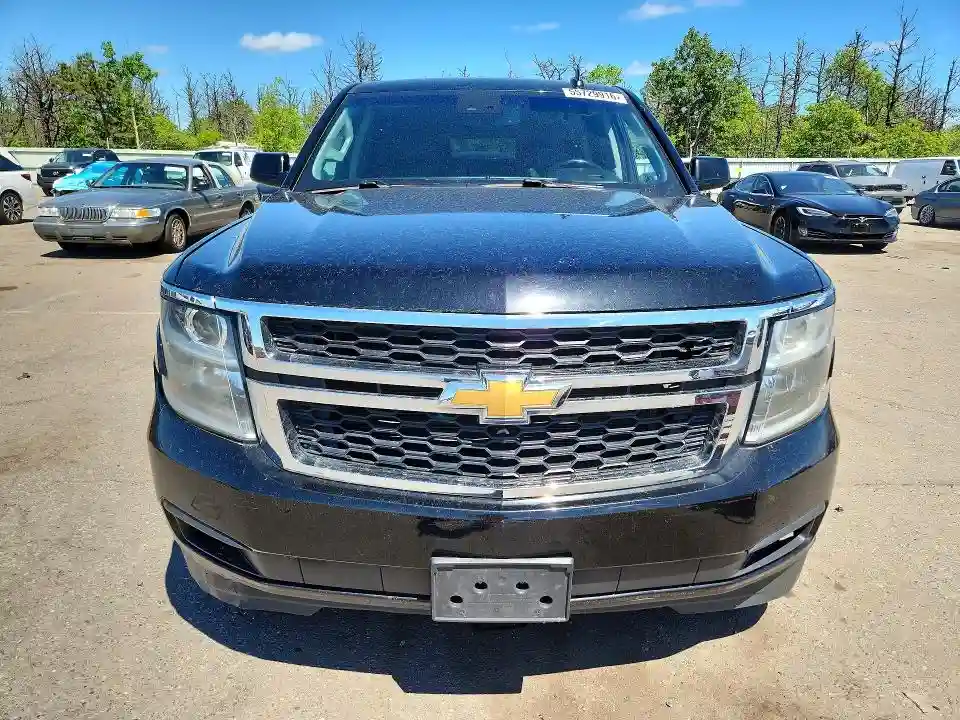 1GNSKHKC8KR164224 2019 CHEVROLET SUBURBAN-4