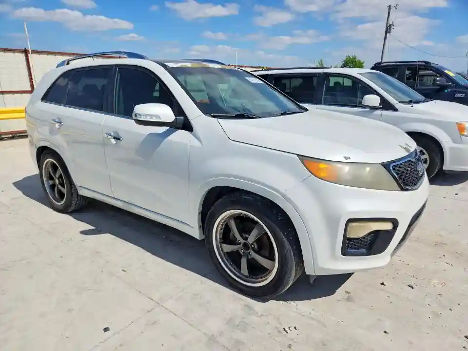 5XYKW4A20CG223040 2012 KIA SORENTO-3