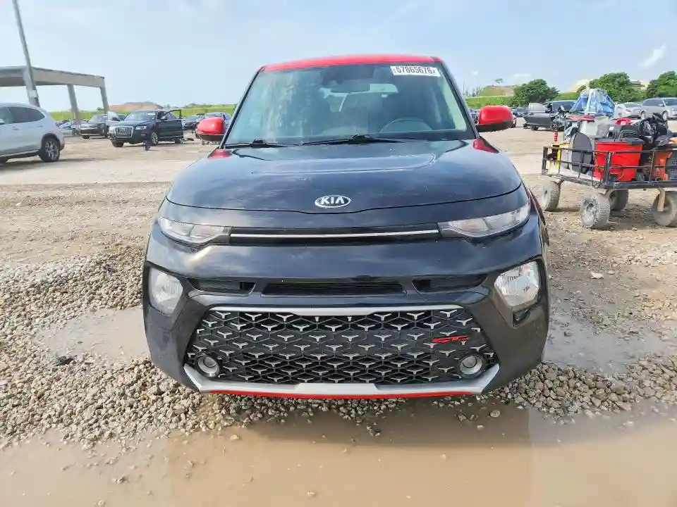 KNDJ63AU9L7106724 2020 KIA SOUL-4