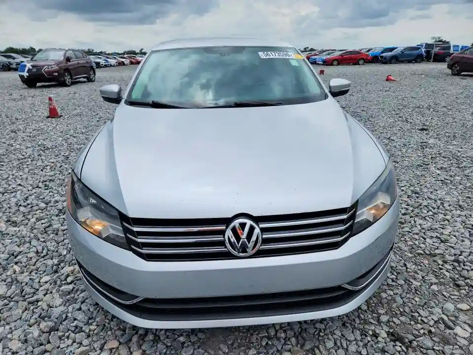 1VWBH7A30DC050420 2013 VOLKSWAGEN PASSAT-4