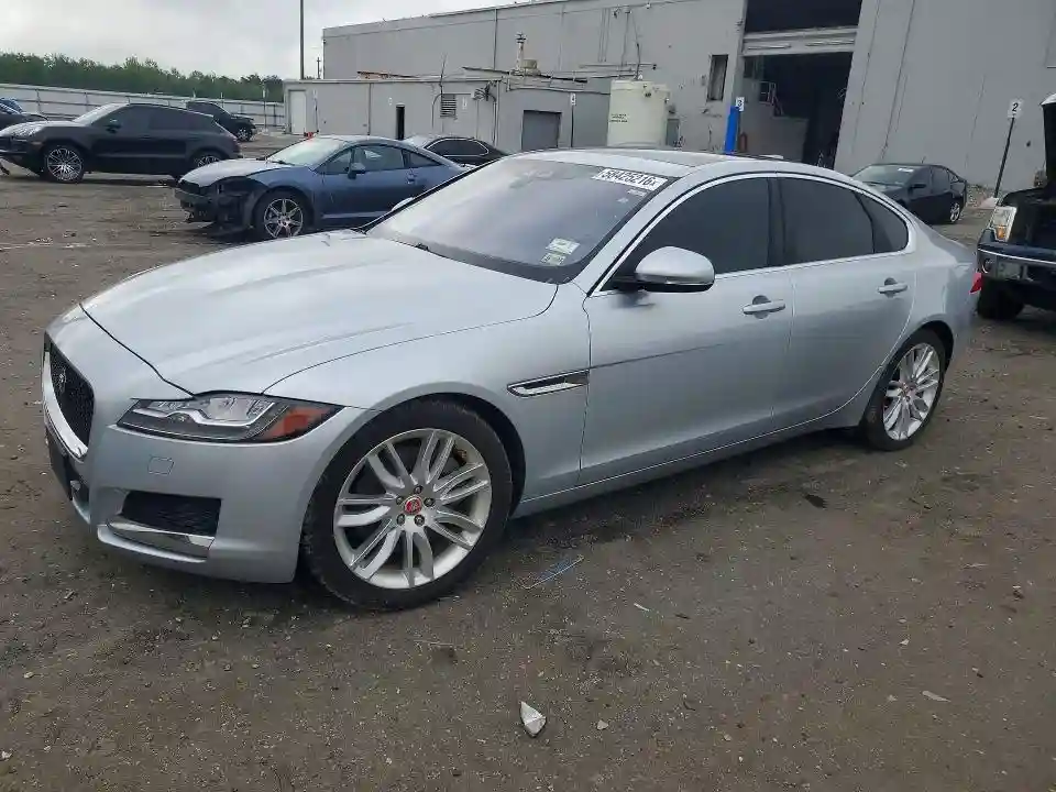 SAJBE4EV4JCY56098 2018 JAGUAR XF-0