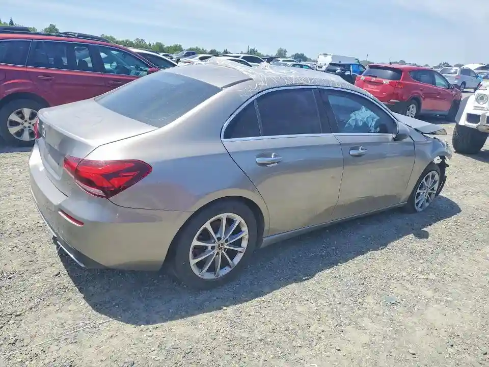 WDD3G4EB4LW039398 2020 MERCEDES-BENZ A-CLASS-2