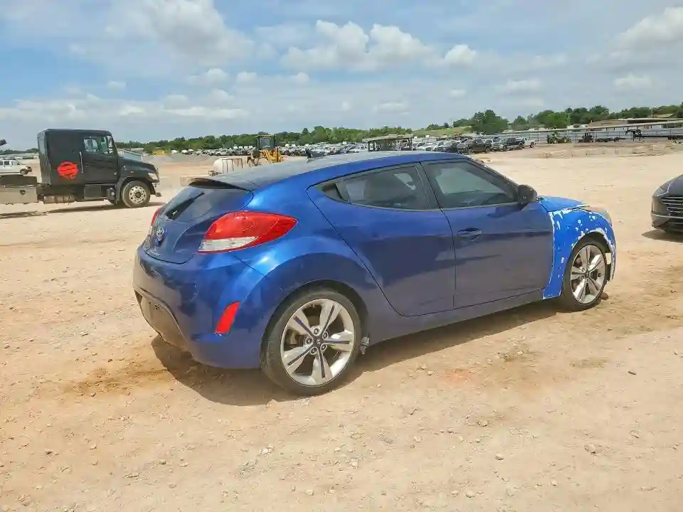 KMHTC6AD5GU248980 2016 HYUNDAI VELOSTER-2