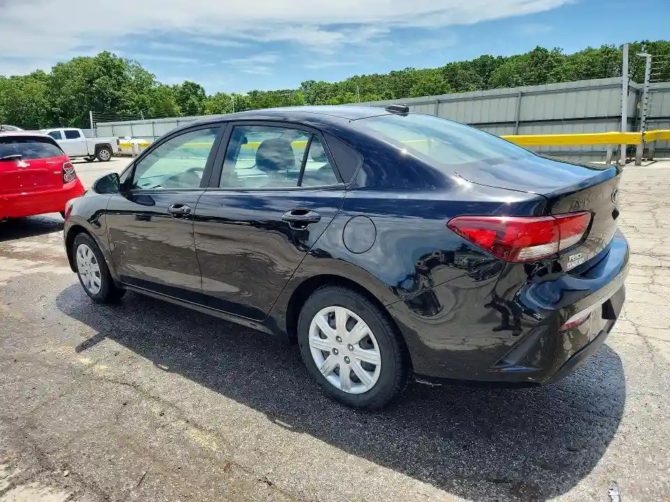 3KPA24AD7ME417104 2021 KIA RIO-1