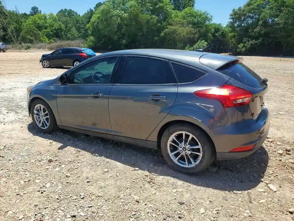 1FADP3K21JL282846 2018 FORD FOCUS-1