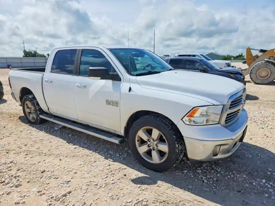 1C6RR6LG0GS403295 2016 RAM 1500-3
