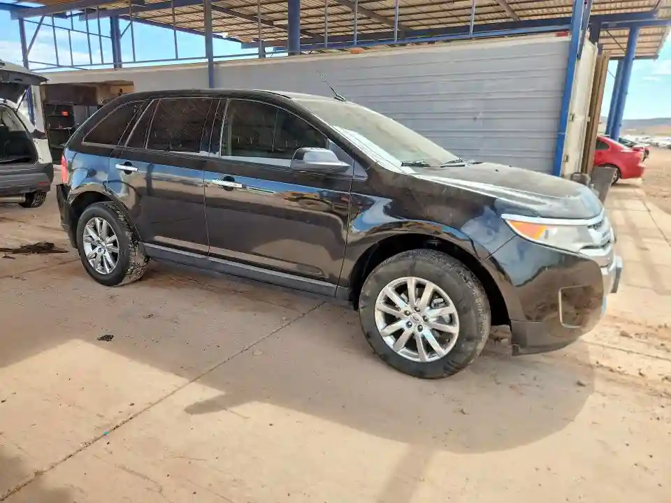 2FMDK3JC3BBB07997 2011 FORD EDGE SEL-3