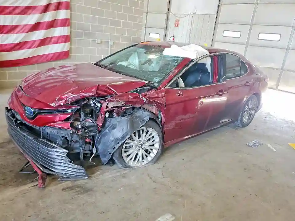 4T1B21HK2JU501363 2018 TOYOTA CAMRY SOLA-0