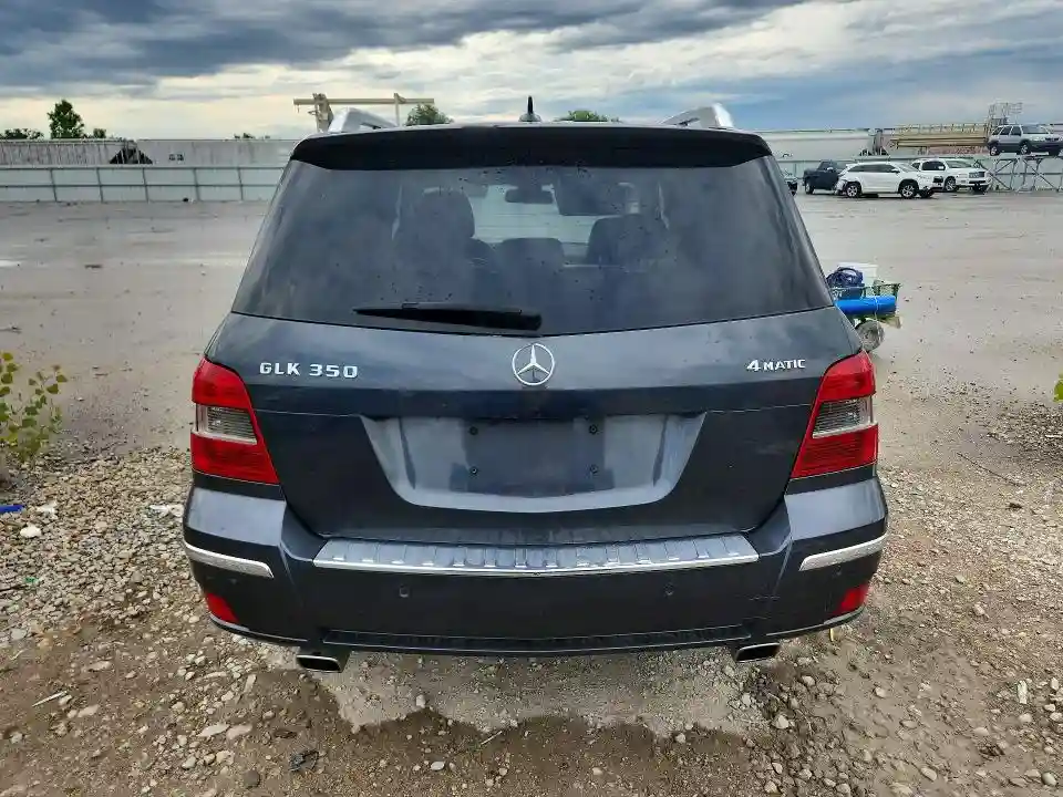 WDCGG8HBXBF557054 2011 MERCEDES-BENZ GLK-CLASS-5