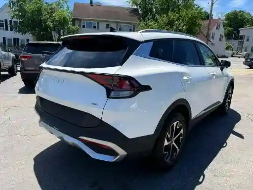 KNDPVCAG3P7018460 2023 KIA SPORTAGE-2