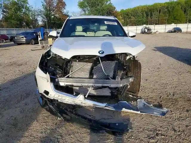 WBX73EF04T5482640 2026 BMW X1-4
