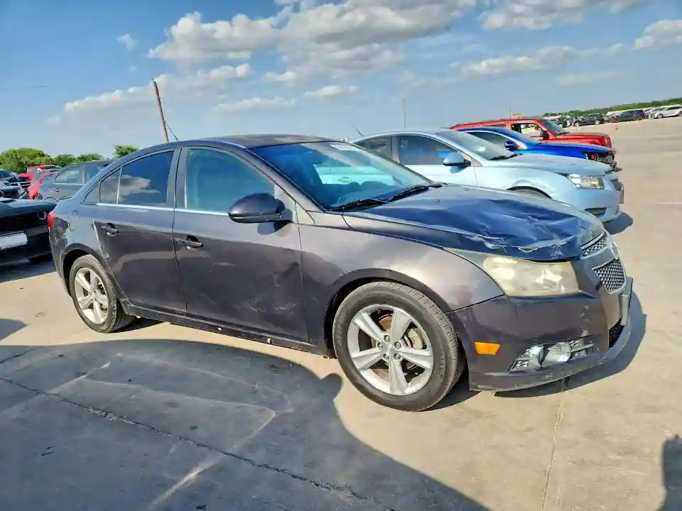 1G1PE5SB1E7327736 2014 CHEVROLET CRUZE-3