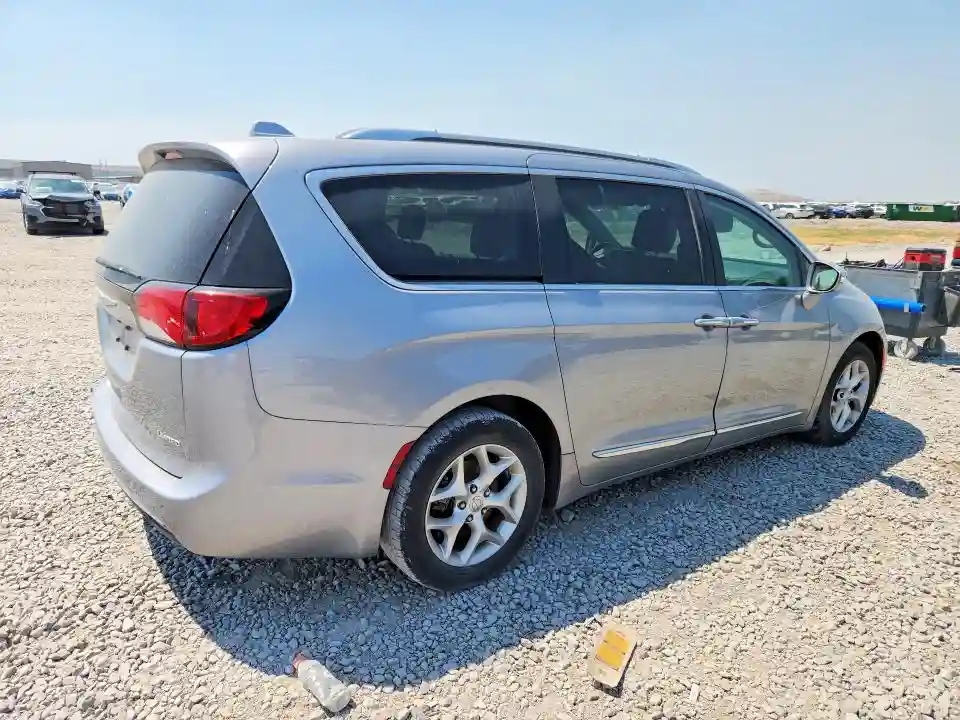 2C4RC1GG1LR156369 2020 CHRYSLER PACIFICA-2