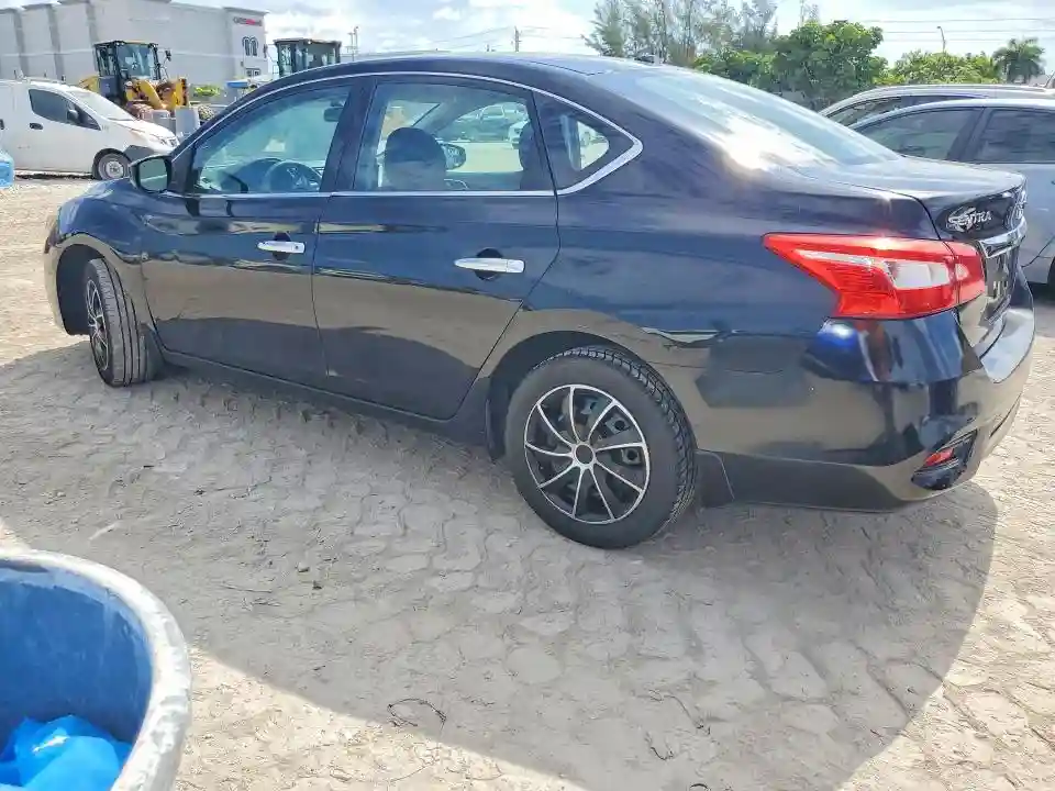 3N1AB7AP6HY375043 2017 NISSAN SENTRA-1