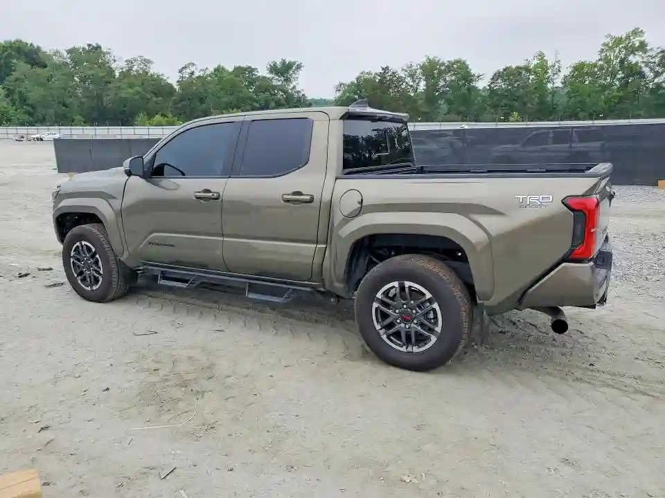 3TMLB5JN8RM056860 2024 TOYOTA TACOMA-1