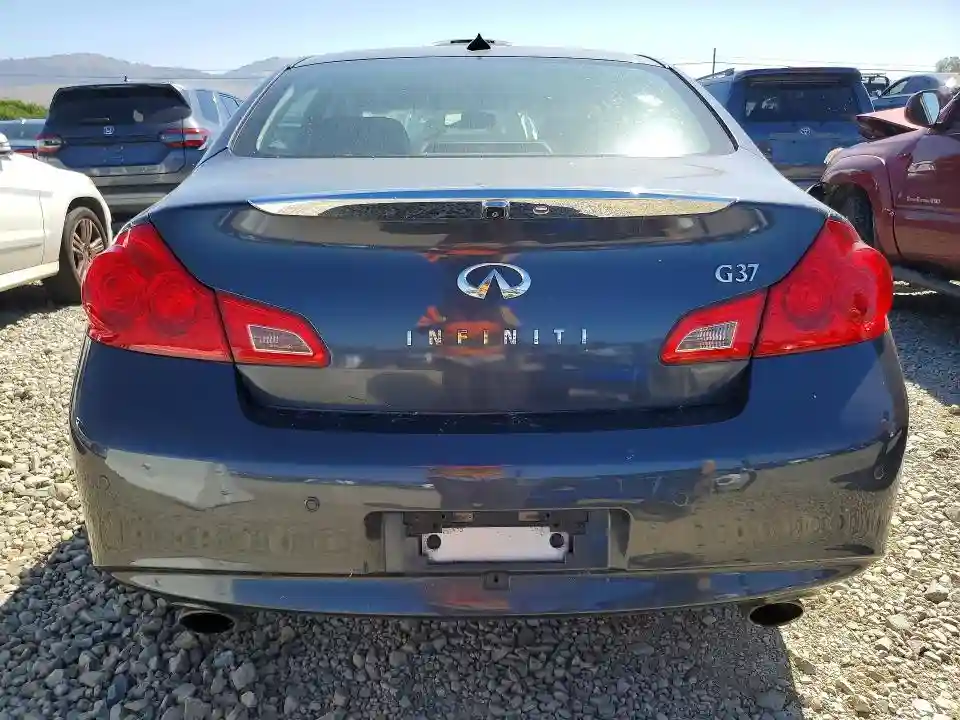 JN1CV6AP2AM202557 2010 INFINITI G37-5