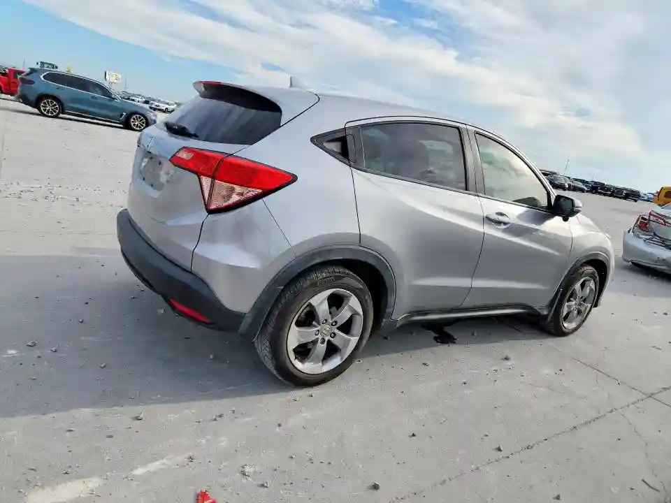 3CZRU5H55HG706262 2017 HONDA HR-V-2