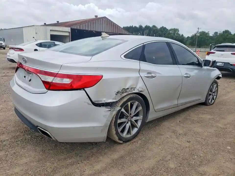 KMHFG4JG9GA519959 2016 HYUNDAI AZERA-2