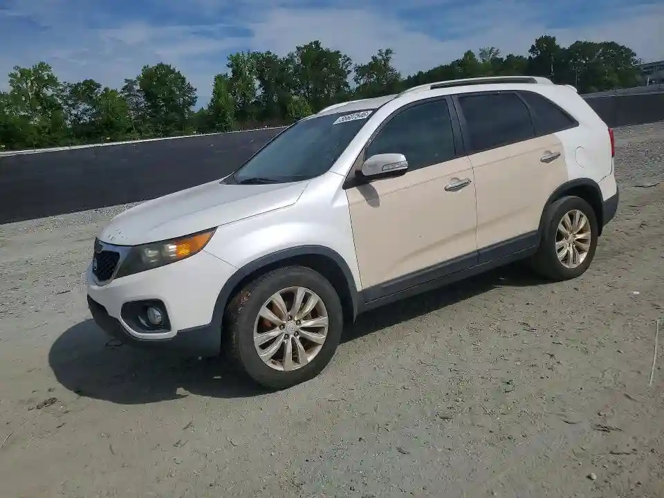 5XYKU4A24BG088665 2011 KIA SORENTO-0