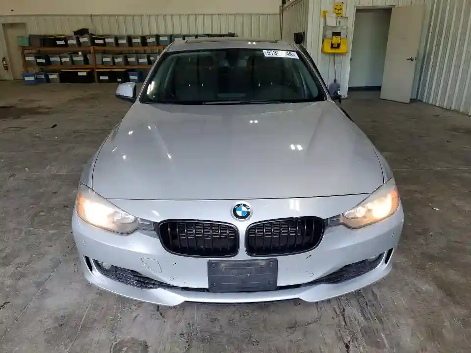 WBA3B5G58FNS19870 2015 BMW 3 SERIES-4