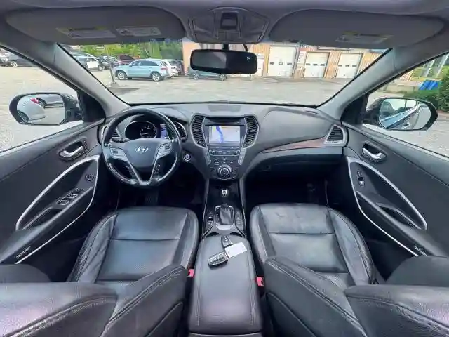 KM8SRDHF0JU282497 2018 HYUNDAI SANTA FE-5
