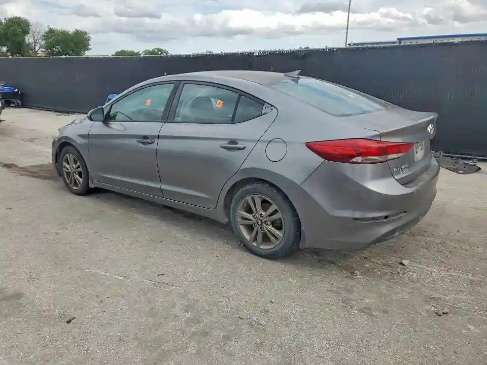 5NPD84LF2JH312505 2018 HYUNDAI ELANTRA-1
