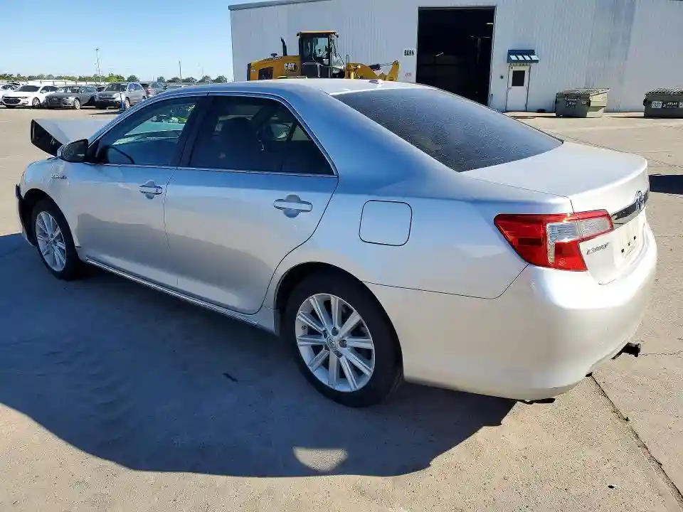 4T1BD1FK8EU130809 2014 TOYOTA CAMRY SOLA-1