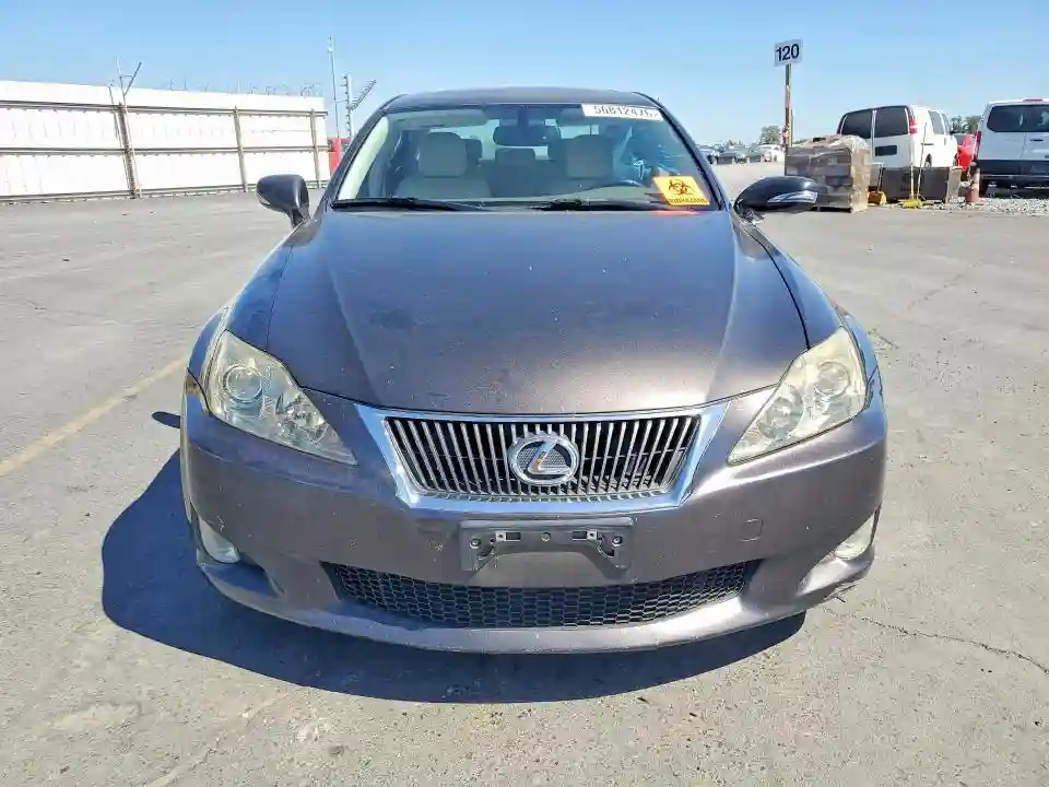 JTHBF5C21A5114481 2010 LEXUS IS-4
