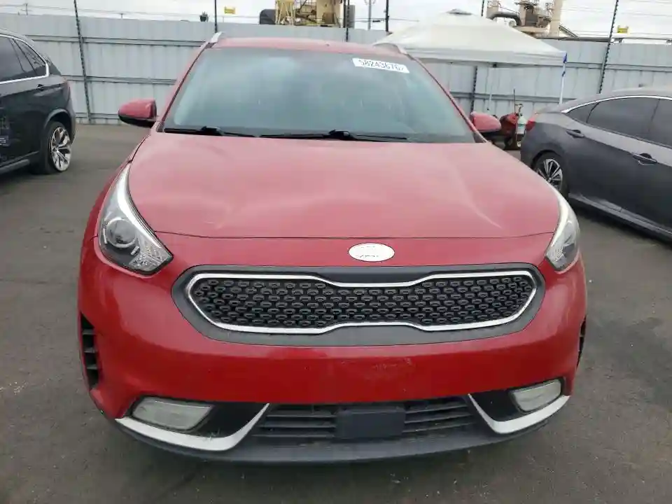 KNDCB3LC3H5057323 2017 KIA NIRO-4