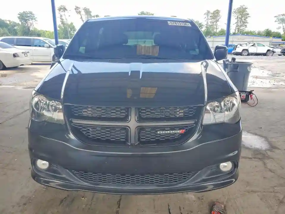 2C4RDGEG8JR341597 2018 DODGE CARAVAN-4