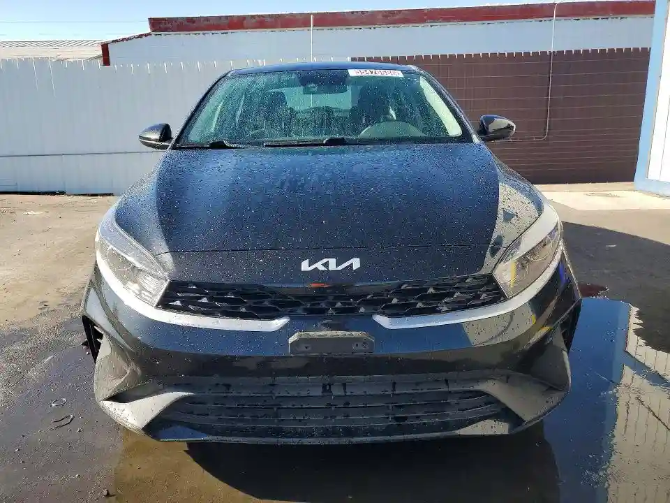 3KPF24AD5PE666902 2023 KIA FORTE-4