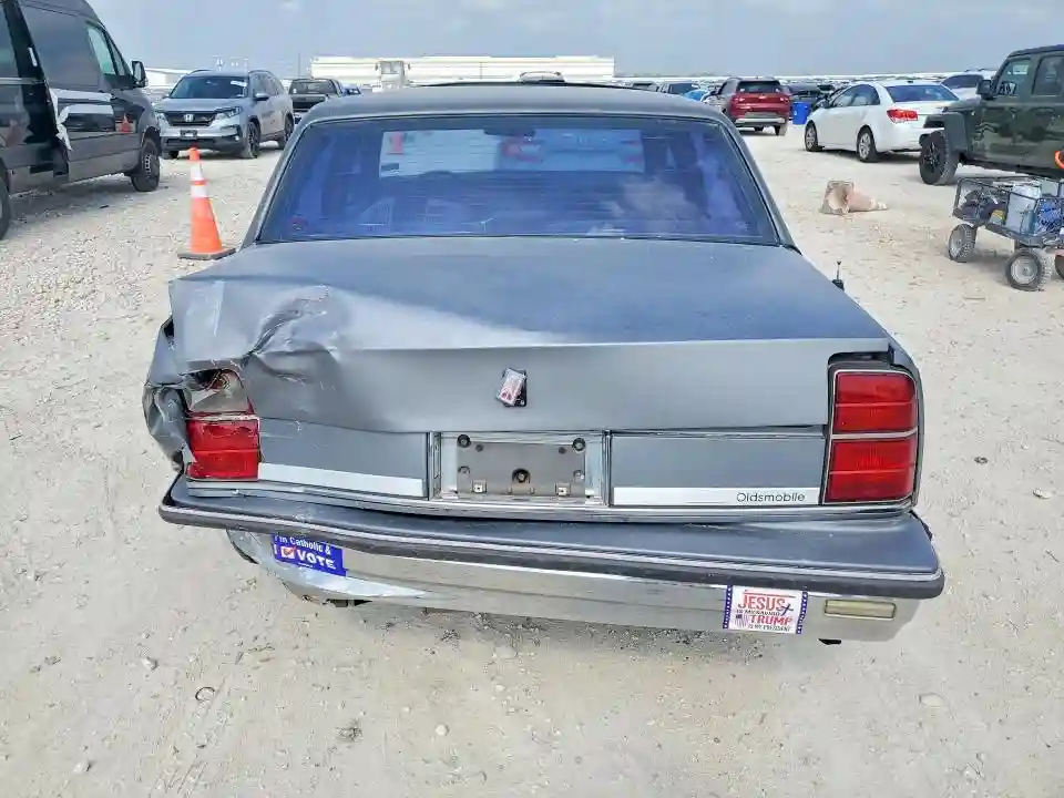 1G3HY54C3K1816436 1989 OLDSMOBILE 88-5