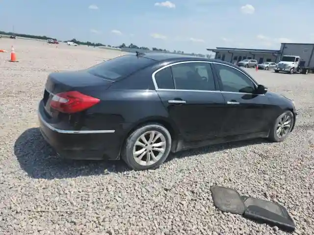 KMHGC4DD9DU235646 2013 HYUNDAI GENESIS-2