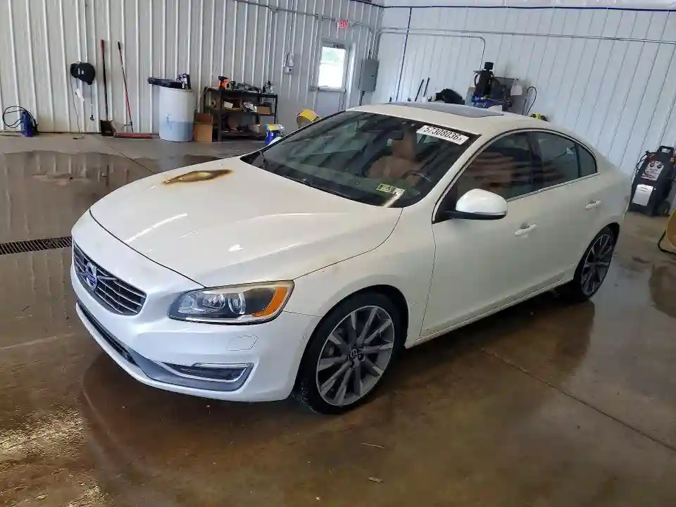 YV149MFM2F2335180 2015 VOLVO S60-0